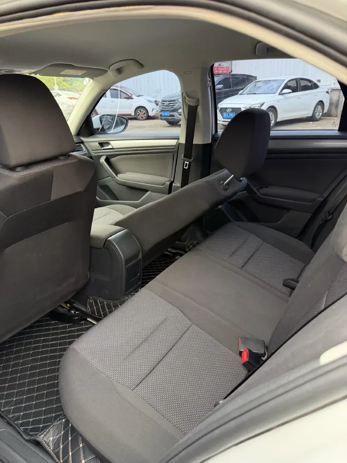 2018 Volkswagen Bora 1.5L 110HP L4 5MT,autocango,china used car exporter,china ev exporter,chinese used car exporter,chinese used ev exporter