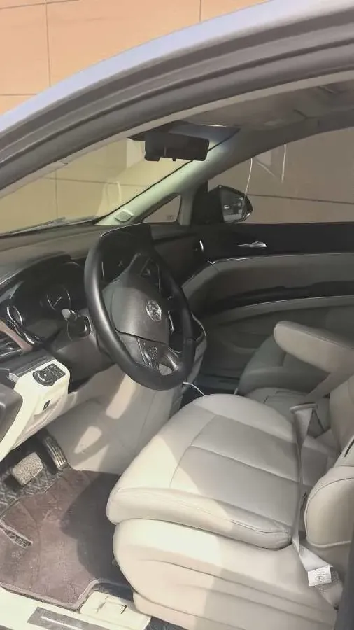 2021 Buick GL8 2.0T 237HP L4 9AT,autocango,china used car exporter,china ev exporter,chinese used car exporter,chinese used ev exporter