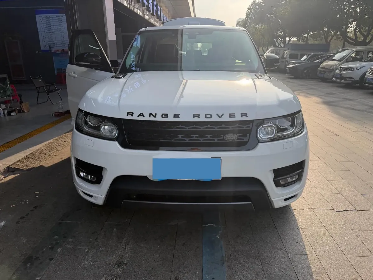 2017 Land Rover Range Rover Sport 3.0T 340HP V6 8AT,autocango,china used car exporter,china ev exporter,chinese used car exporter,chinese used ev exporter