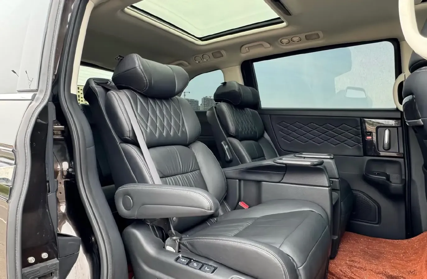 2019 Honda Elysioin 2.0L 146HP L4 E-CVT Hybrid,autocango,china used car exporter,china ev exporter,chinese used car exporter,chinese used ev exporter