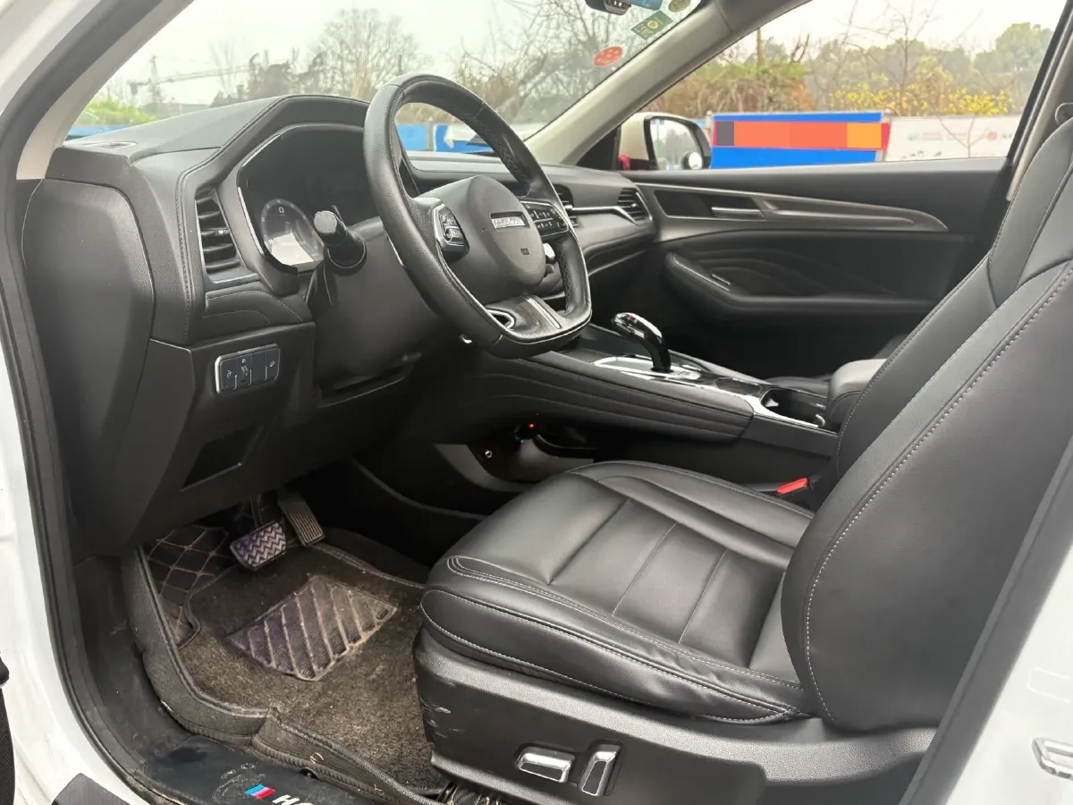 2020 Haval F7 1.5T 169HP L4 7DCT,autocango,china used car exporter,china ev exporter,chinese used car exporter,chinese used ev exporter