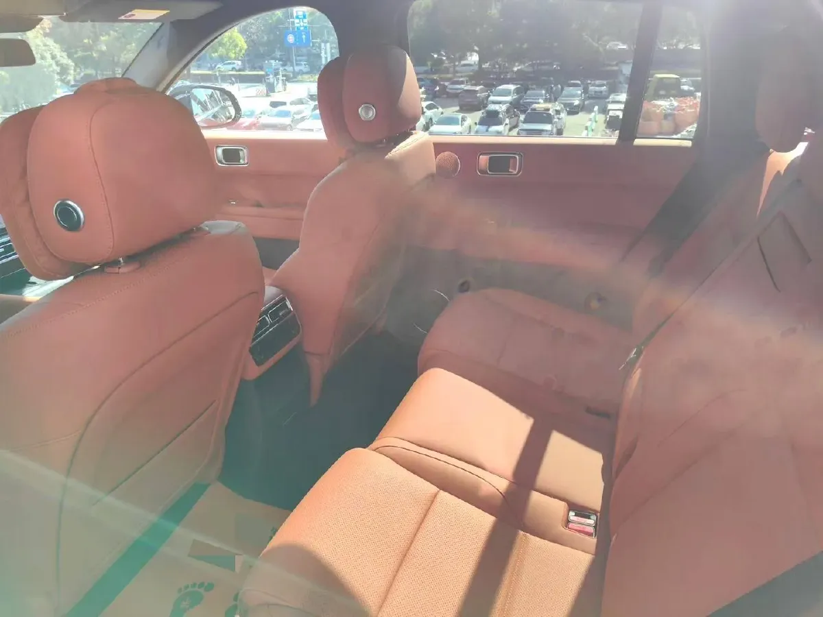 2025 Li L6 Range Extended 154HP L4 REEV,autocango,china used car exporter,china ev exporter,chinese used car exporter,chinese used ev exporter