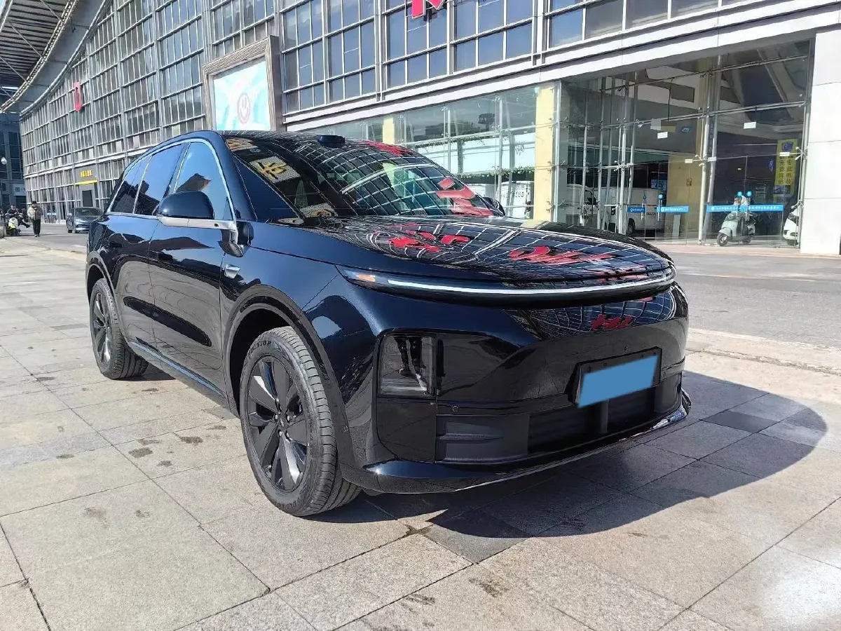 2025 Li L6 Range Extended 154HP L4 REEV,autocango,china used car exporter,china ev exporter,chinese used car exporter,chinese used ev exporter