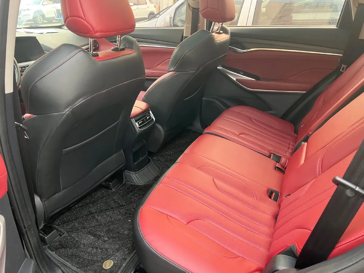 2021 ChangAn CS75 Plus 1.5T 178HP L4 6AT,autocango,china used car exporter,china ev exporter,chinese used car exporter,chinese used ev exporter