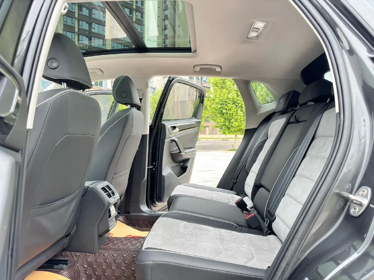 2020 Volkswagen Tayron X 2.0T 186HP L4 7DCT,autocango,china used car exporter,china ev exporter,chinese used car exporter,chinese used ev exporter