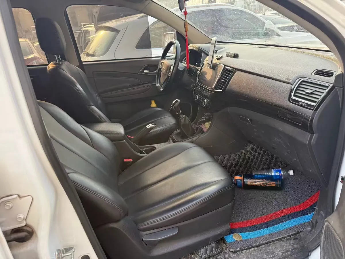 2019 Isuzu LingTuo 2.5T 129HP L4 6MT,autocango,china used car exporter,china ev exporter,chinese used car exporter,chinese used ev exporter