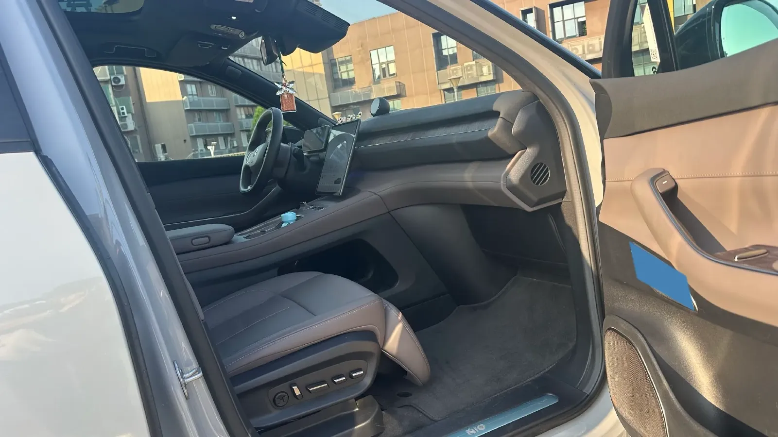 2022 NIO ES7 BEV 75KWH,autocango,china used car exporter,china ev exporter,chinese used car exporter,chinese used ev exporter