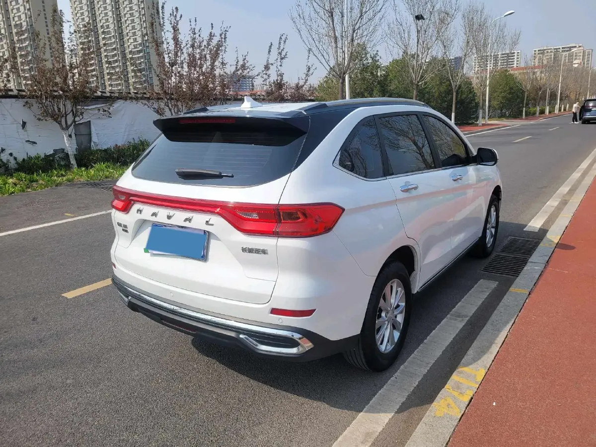 2021 Haval M6 1.5T 150HP L4 7DCT,autocango,china used car exporter,china ev exporter,chinese used car exporter,chinese used ev exporter
