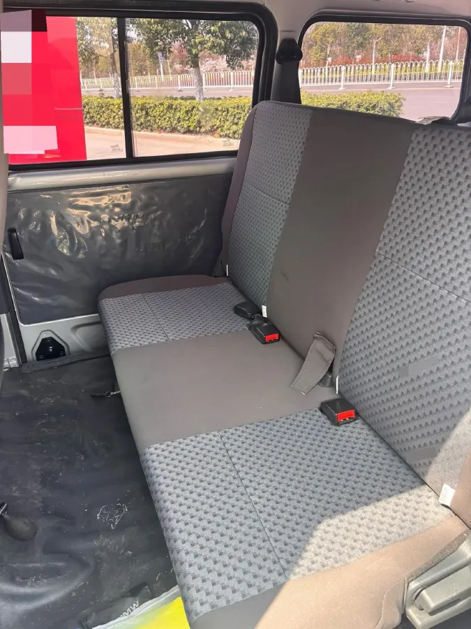 2023 WuLing ZhiGuang 1.5L 102HP L4 5MT,autocango,china used car exporter,china ev exporter,chinese used car exporter,chinese used ev exporter