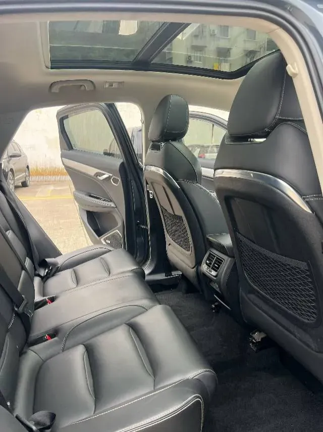 2020 Roewe RX5 1.5T 169HP L4 7DCT,autocango,china used car exporter,china ev exporter,chinese used car exporter,chinese used ev exporter