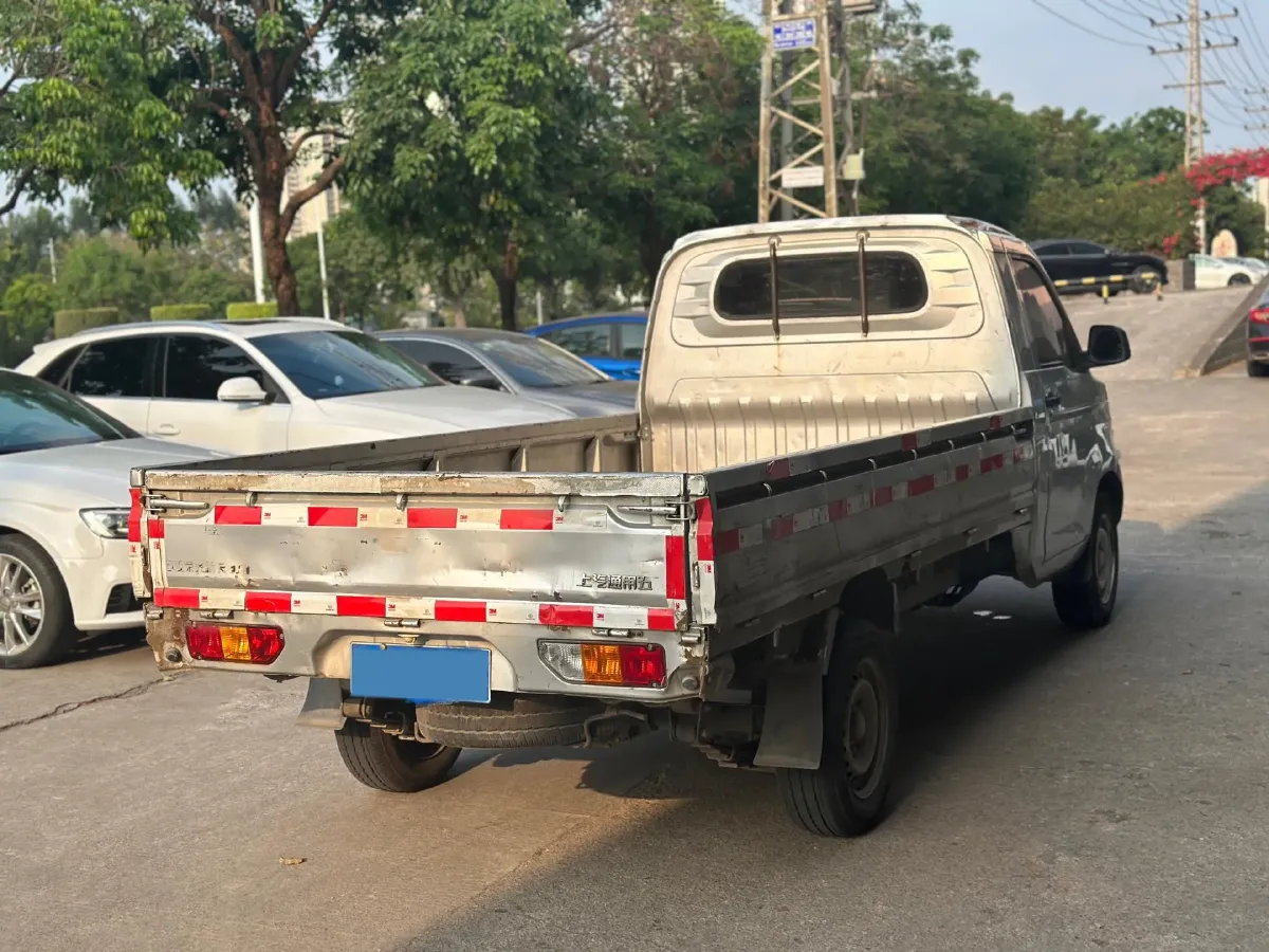 2019 WuLing RongGuang New Truck 1.8L 133HP L4 5MT,autocango,china used car exporter,china ev exporter,chinese used car exporter,chinese used ev exporter