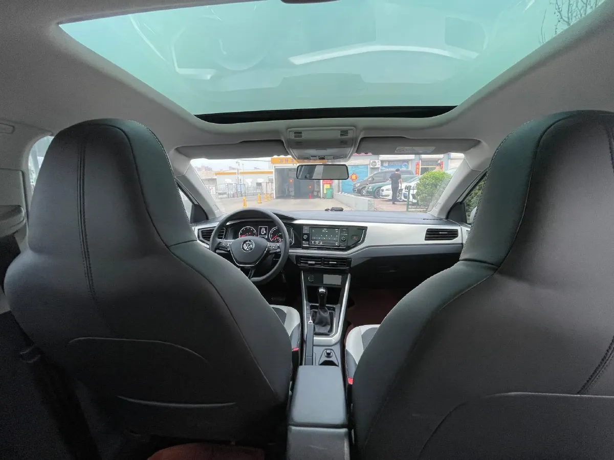 2019 Volkswagen Polo 1.5L 113HP L4 6AT,autocango,china used car exporter,china ev exporter,chinese used car exporter,chinese used ev exporter