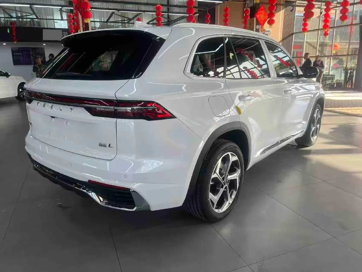2024 Geely Monjaro 2.0T 218HP L4 7DCT,autocango,china used car exporter,china ev exporter,chinese used car exporter,chinese used ev exporter