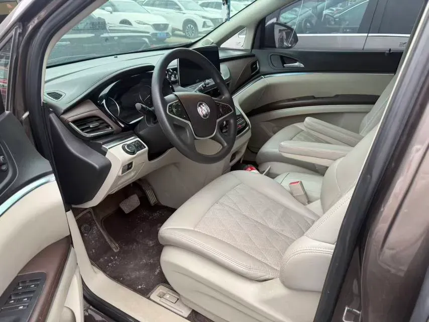 2022 Buick GL8 2.0T 237HP L4 9AT,autocango,china used car exporter,china ev exporter,chinese used car exporter,chinese used ev exporter