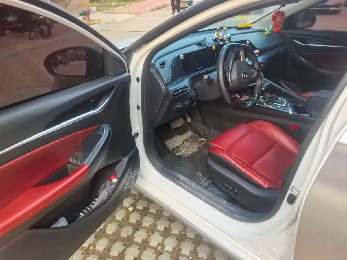 2020 ChangAn Eado 1.4T 158HP L4 7DCT,autocango,china used car exporter,china ev exporter,chinese used car exporter,chinese used ev exporter