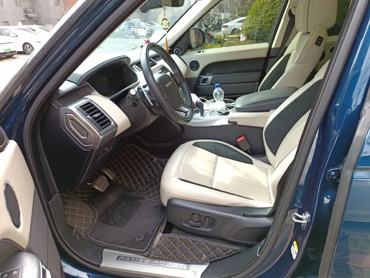 2022 Land Rover Range Rover Sport 3.0T 360HP L6 8AT,autocango,china used car exporter,china ev exporter,chinese used car exporter,chinese used ev exporter