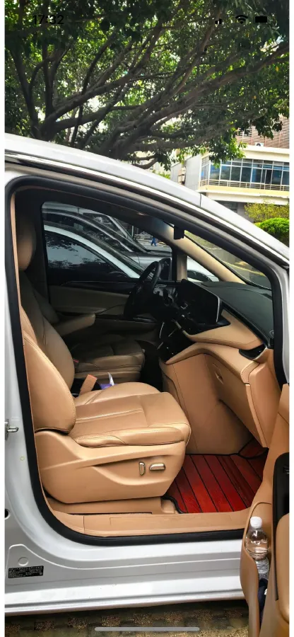 2021 Buick GL8 2.0T 237HP L4 9AT,autocango,china used car exporter,china ev exporter,chinese used car exporter,chinese used ev exporter