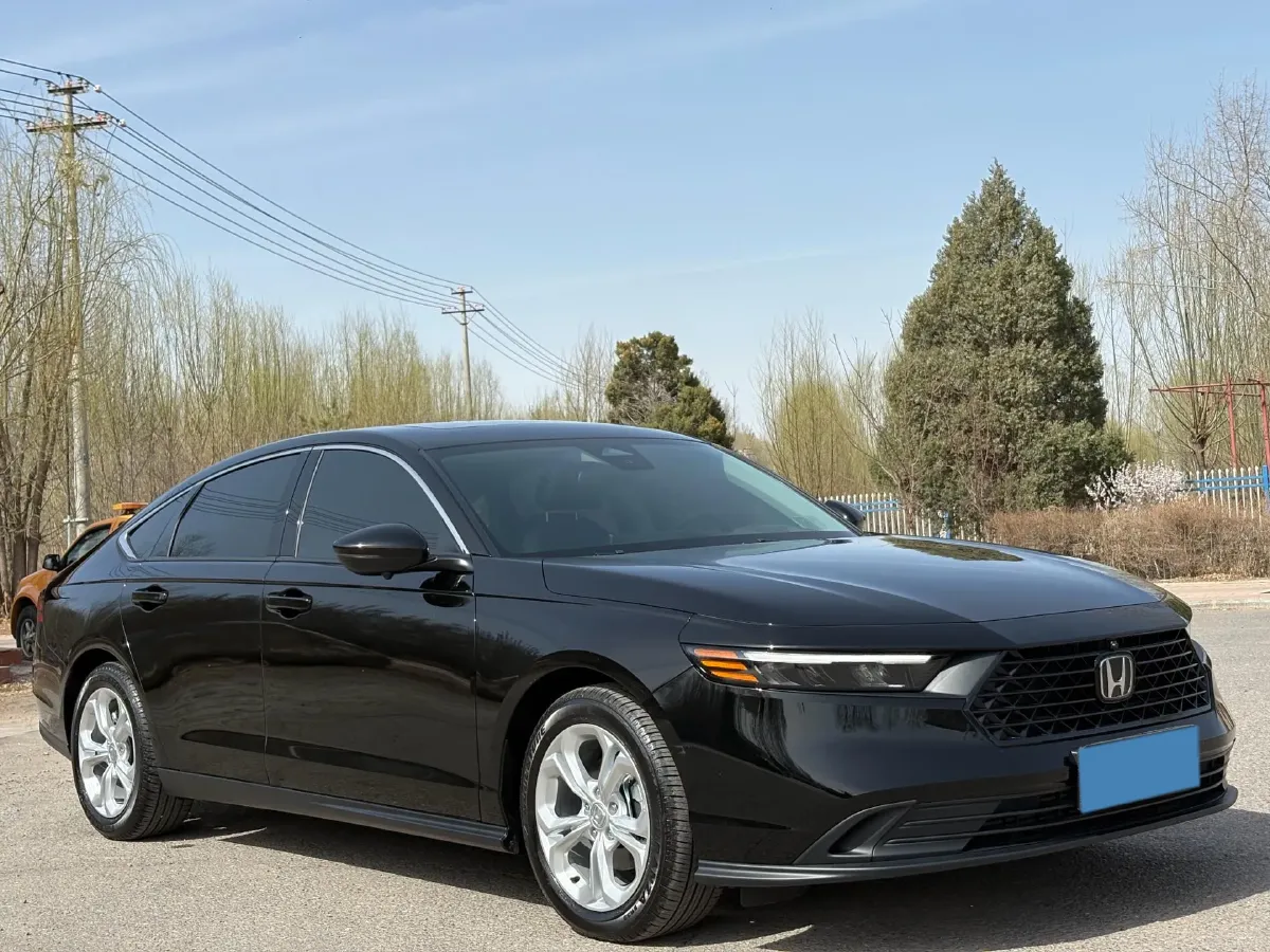 2023 Honda Accord 1.5T 192HP L4 CVT,autocango,china used car exporter,china ev exporter,chinese used car exporter,chinese used ev exporter