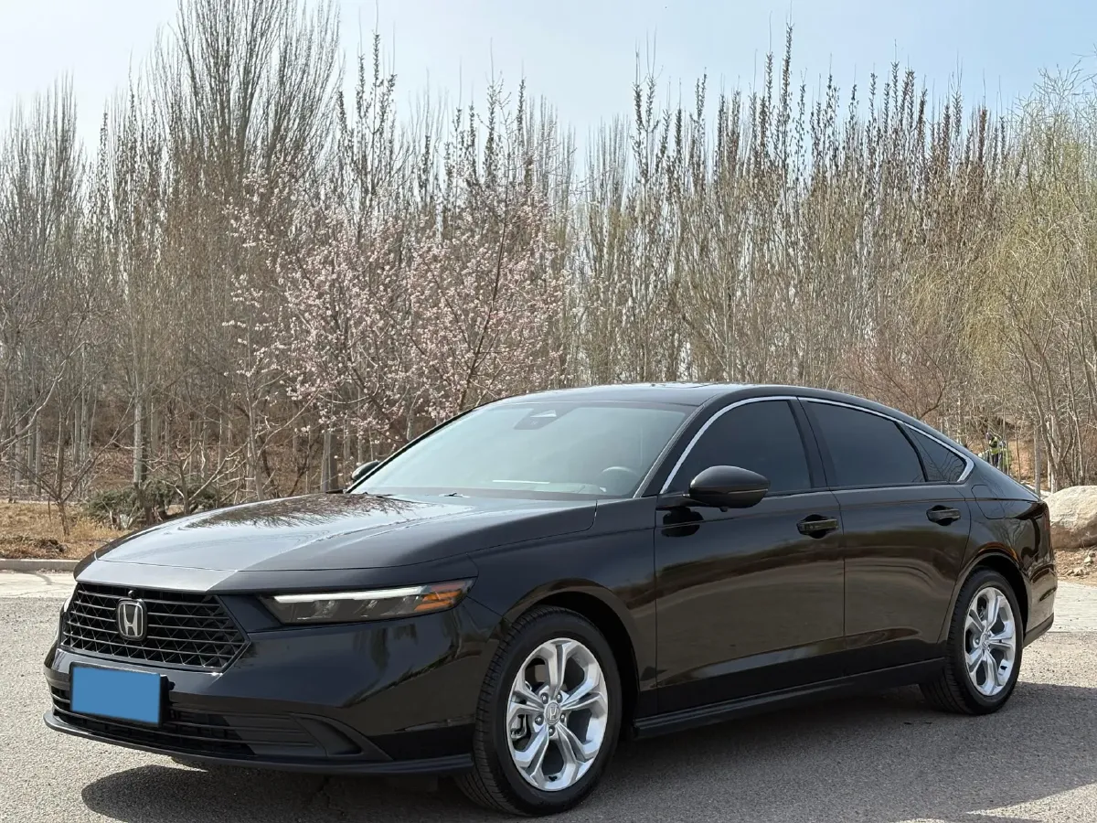 2023 Honda Accord 1.5T 192HP L4 CVT,autocango,china used car exporter,china ev exporter,chinese used car exporter,chinese used ev exporter
