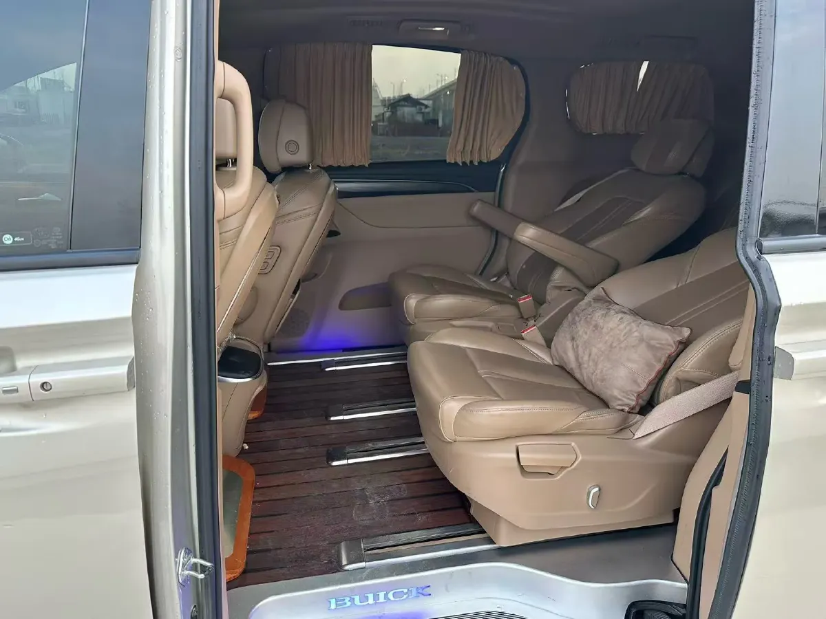 2020 Buick GL8 2.0T 237HP L4 9AT,autocango,china used car exporter,china ev exporter,chinese used car exporter,chinese used ev exporter