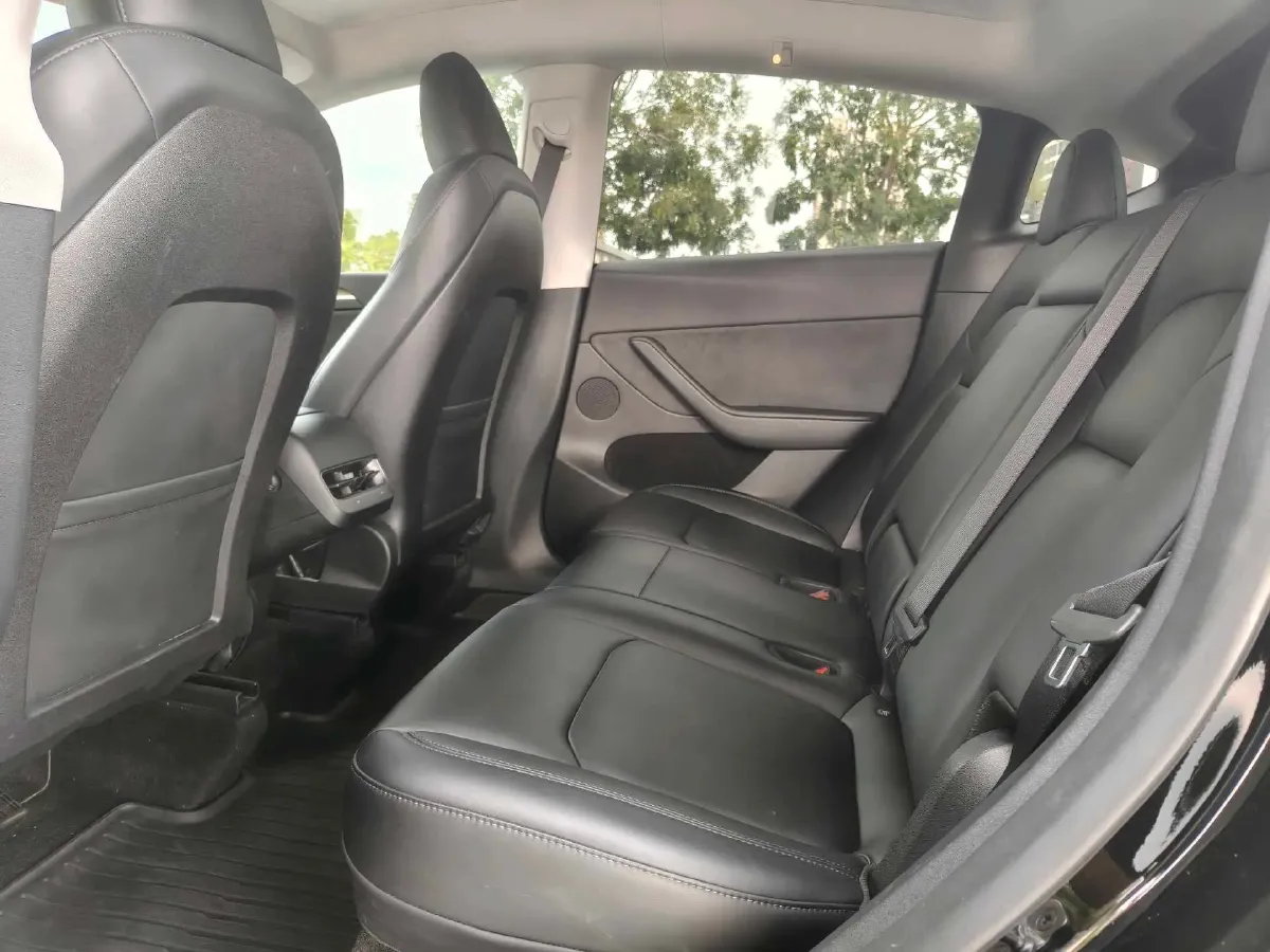 2022 Tesla Model Y BEV 60KWH,autocango,china used car exporter,china ev exporter,chinese used car exporter,chinese used ev exporter