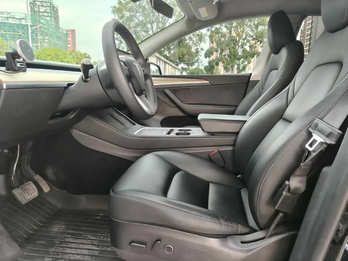 2022 Tesla Model Y BEV 60KWH,autocango,china used car exporter,china ev exporter,chinese used car exporter,chinese used ev exporter