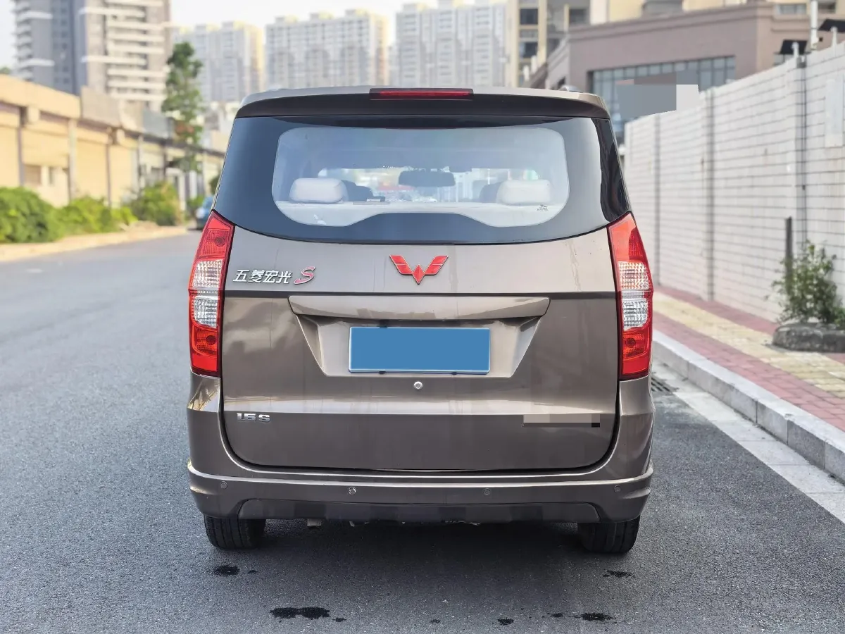 2016 WuLing HongGuang 1.5L 112HP L4 5MT,autocango,china used car exporter,china ev exporter,chinese used car exporter,chinese used ev exporter