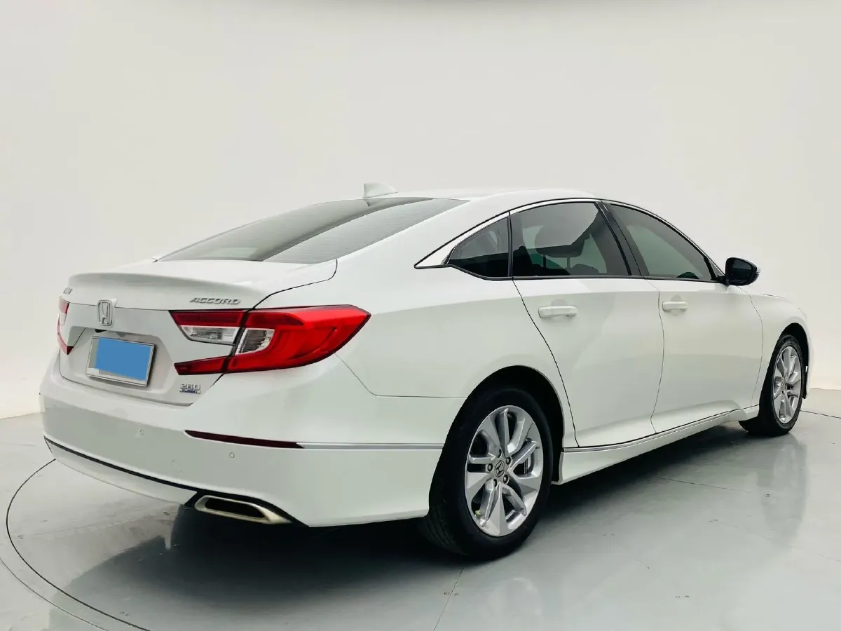 2018 Honda Accord 1.5T 194HP L4 CVT,autocango,china used car exporter,china ev exporter,chinese used car exporter,chinese used ev exporter