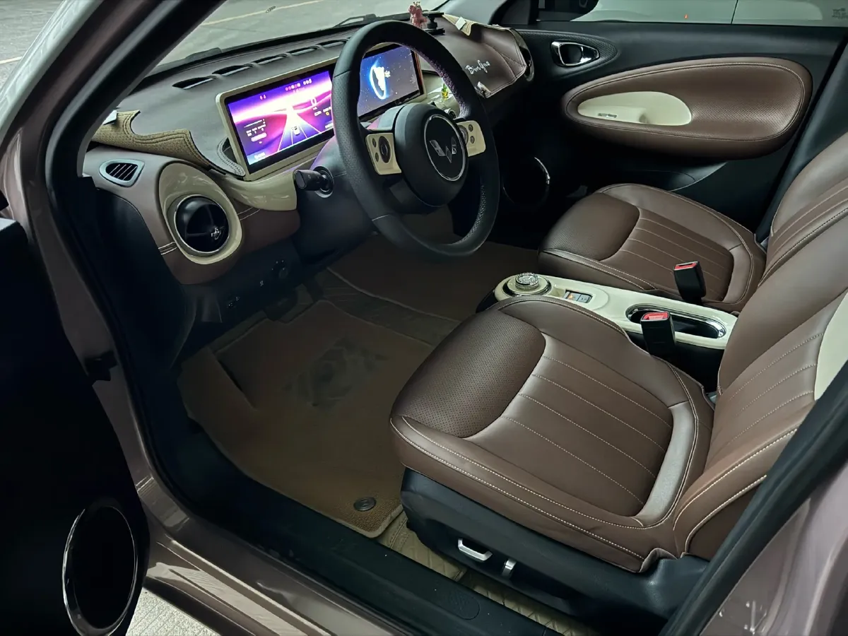 2023 WuLing BinGuo BEV 31.9KWH,autocango,china used car exporter,china ev exporter,chinese used car exporter,chinese used ev exporter