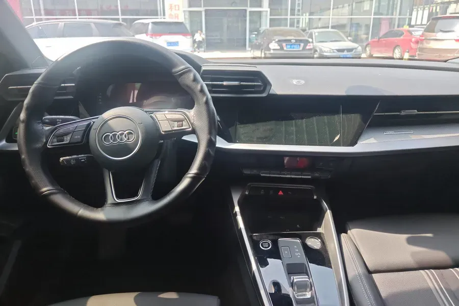 2022 Audi A3 1.4T 150HP L4 7DCT,autocango,china used car exporter,china ev exporter,chinese used car exporter,chinese used ev exporter