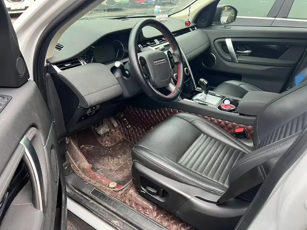 2020 Land Rover Discovery Sport 2.0T 200HP L4 9AT,autocango,china used car exporter,china ev exporter,chinese used car exporter,chinese used ev exporter