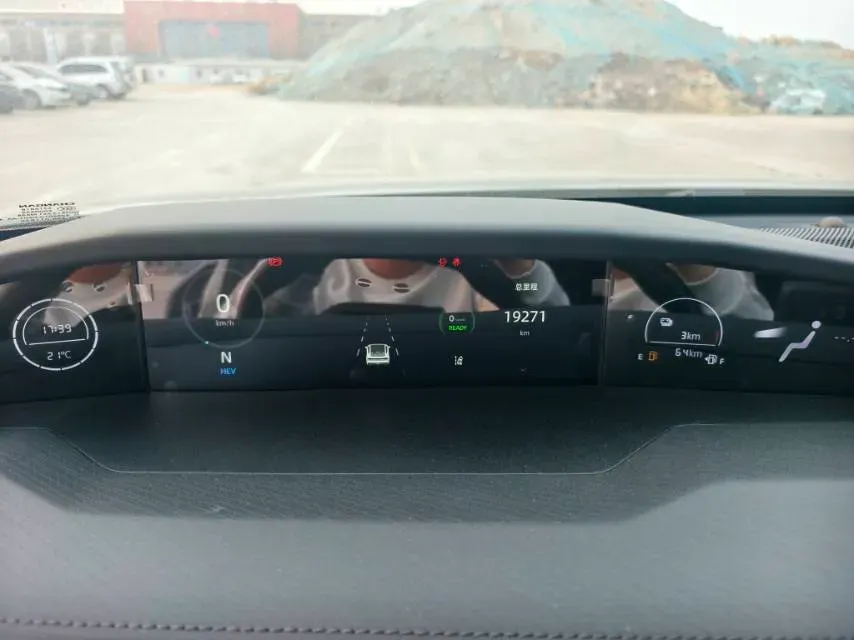 2023 ChangAn UNI-V iDD 1.5T 170HP L4 6TCT PHEV 18.4KWH,autocango,china used car exporter,china ev exporter,chinese used car exporter,chinese used ev exporter