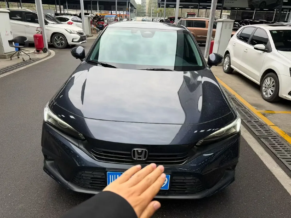 2023 Honda Civic 1.5T 182HP L4 CVT,autocango,china used car exporter,china ev exporter,chinese used car exporter,chinese used ev exporter