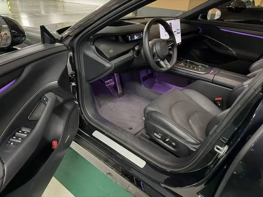 2024 MI SU7 BEV 101KWH,autocango,china used car exporter,china ev exporter,chinese used car exporter,chinese used ev exporter