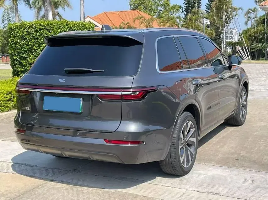 2021 Li ONE Range Extended 131HP REEV 40.5KWH,autocango,china used car exporter,china ev exporter,chinese used car exporter,chinese used ev exporter