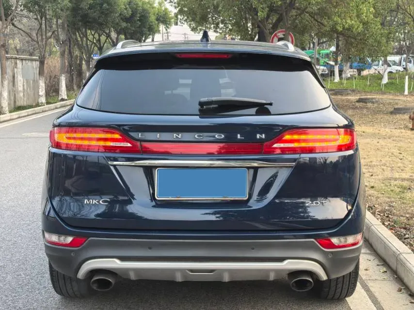 2019 Lincoln MKC 2.0T 203HP L4 6AT,autocango,china used car exporter,china ev exporter,chinese used car exporter,chinese used ev exporter