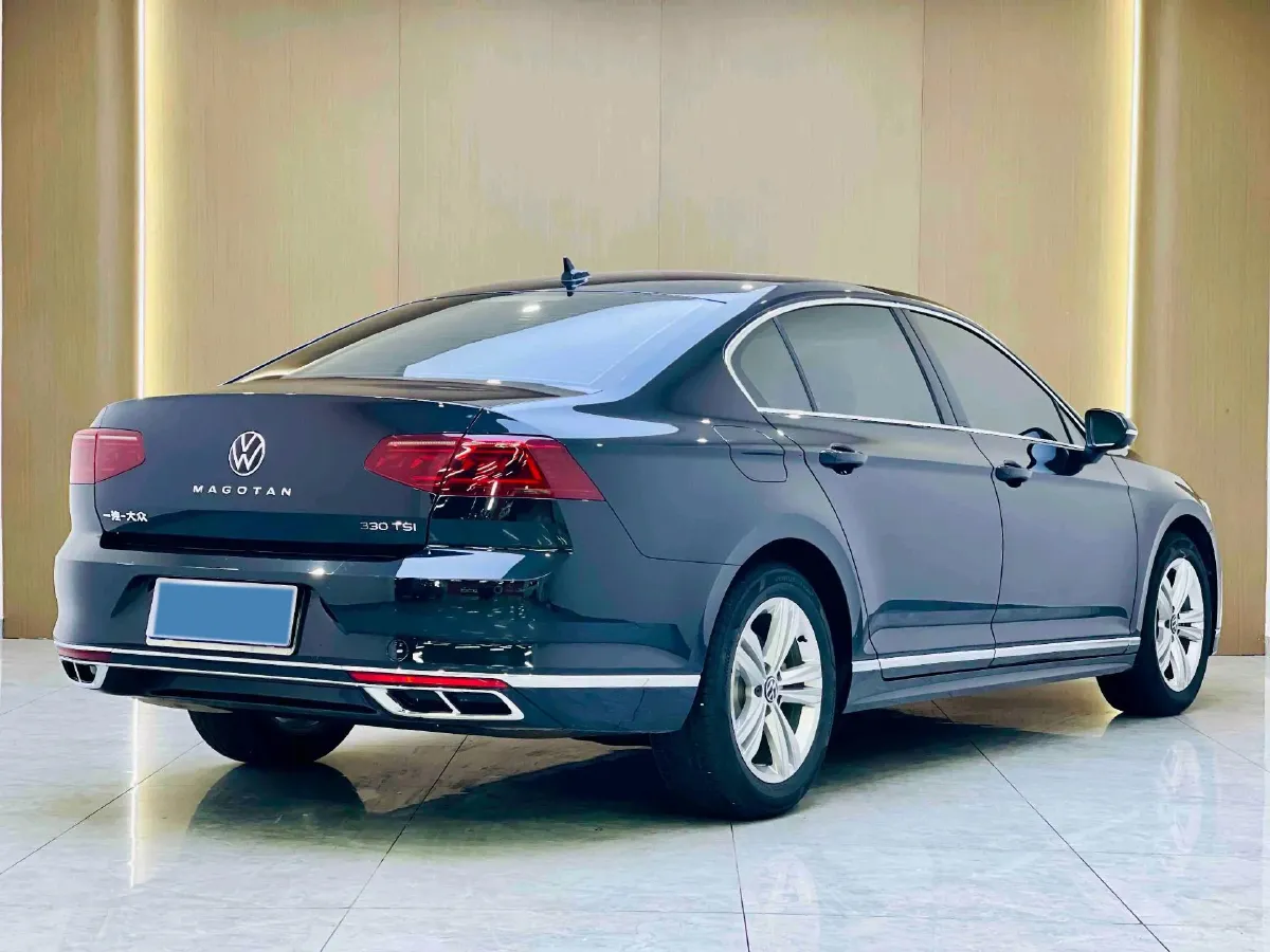 2023 Volkswagen Magotan 1.4T 150HP L4 7DCT,autocango,china used car exporter,china ev exporter,chinese used car exporter,chinese used ev exporter