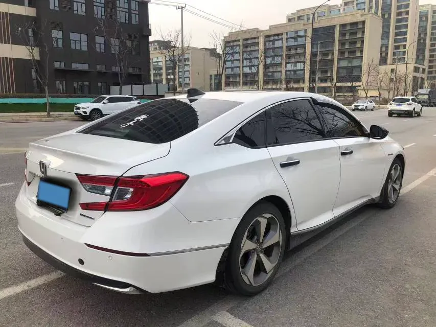 2018 Honda Accord 2.0L 146HP L4 E-CVT Hybrid,autocango,china used car exporter,china ev exporter,chinese used car exporter,chinese used ev exporter