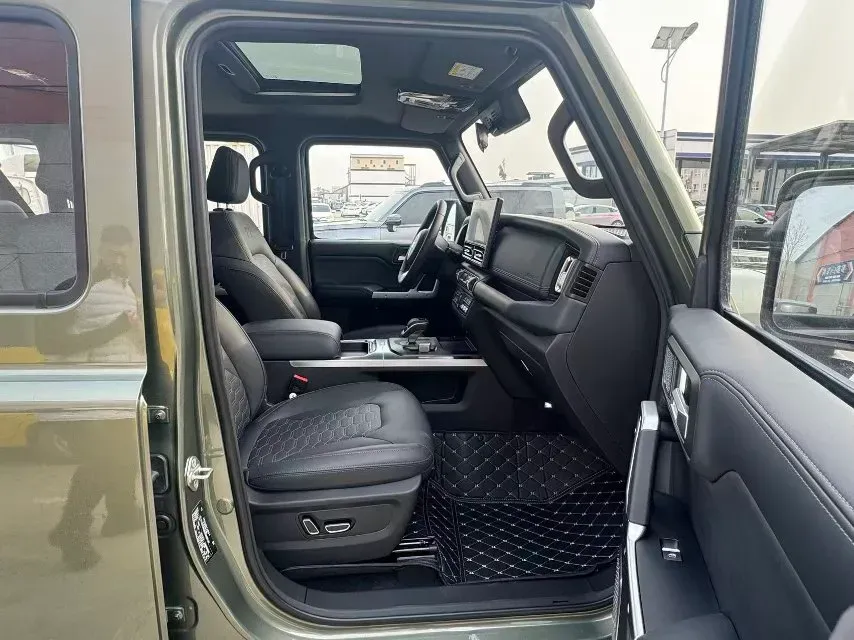 2024 212 212 T01 2.0T 252HP L4 8AT,autocango,china used car exporter,china ev exporter,chinese used car exporter,chinese used ev exporter