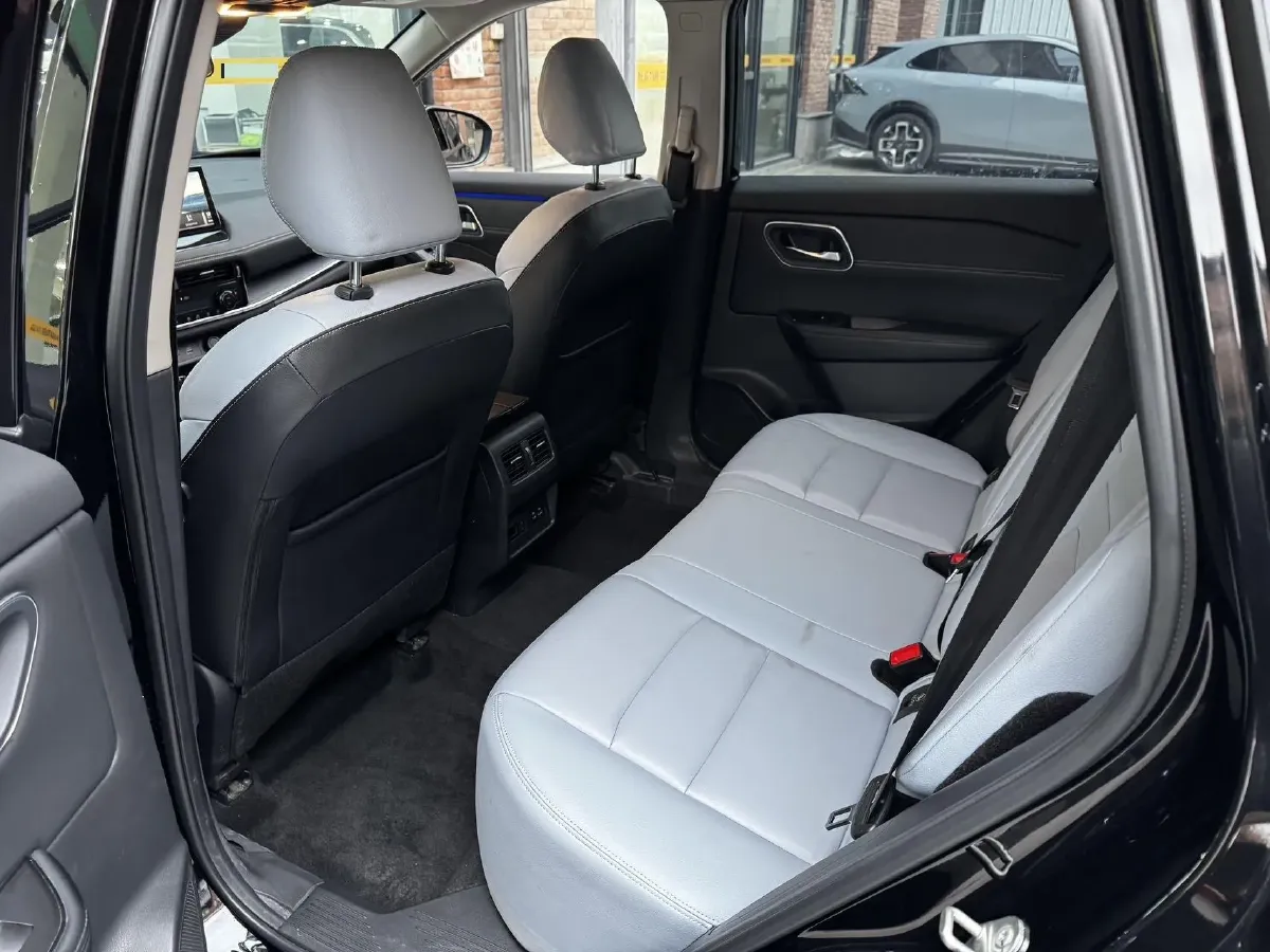 2023 Nissan X-Trail 1.5T 144HP L3 Hybrid,autocango,china used car exporter,china ev exporter,chinese used car exporter,chinese used ev exporter