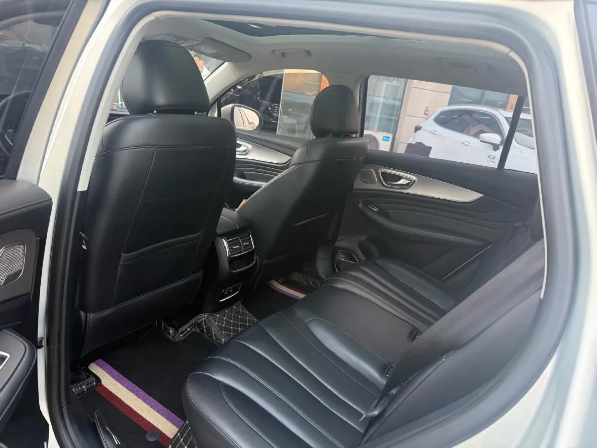 2019 Roewe RX5 MAX 1.5T 173HP L4 6AT,autocango,china used car exporter,china ev exporter,chinese used car exporter,chinese used ev exporter