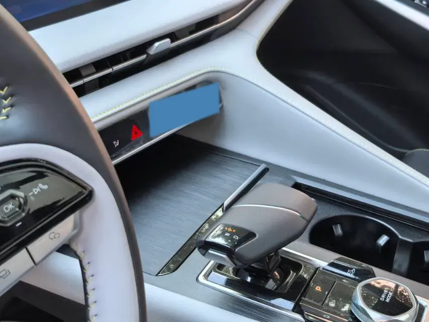 2023 ChangAn CS75 Plus 1.5T 188HP L4 8AT,autocango,china used car exporter,china ev exporter,chinese used car exporter,chinese used ev exporter