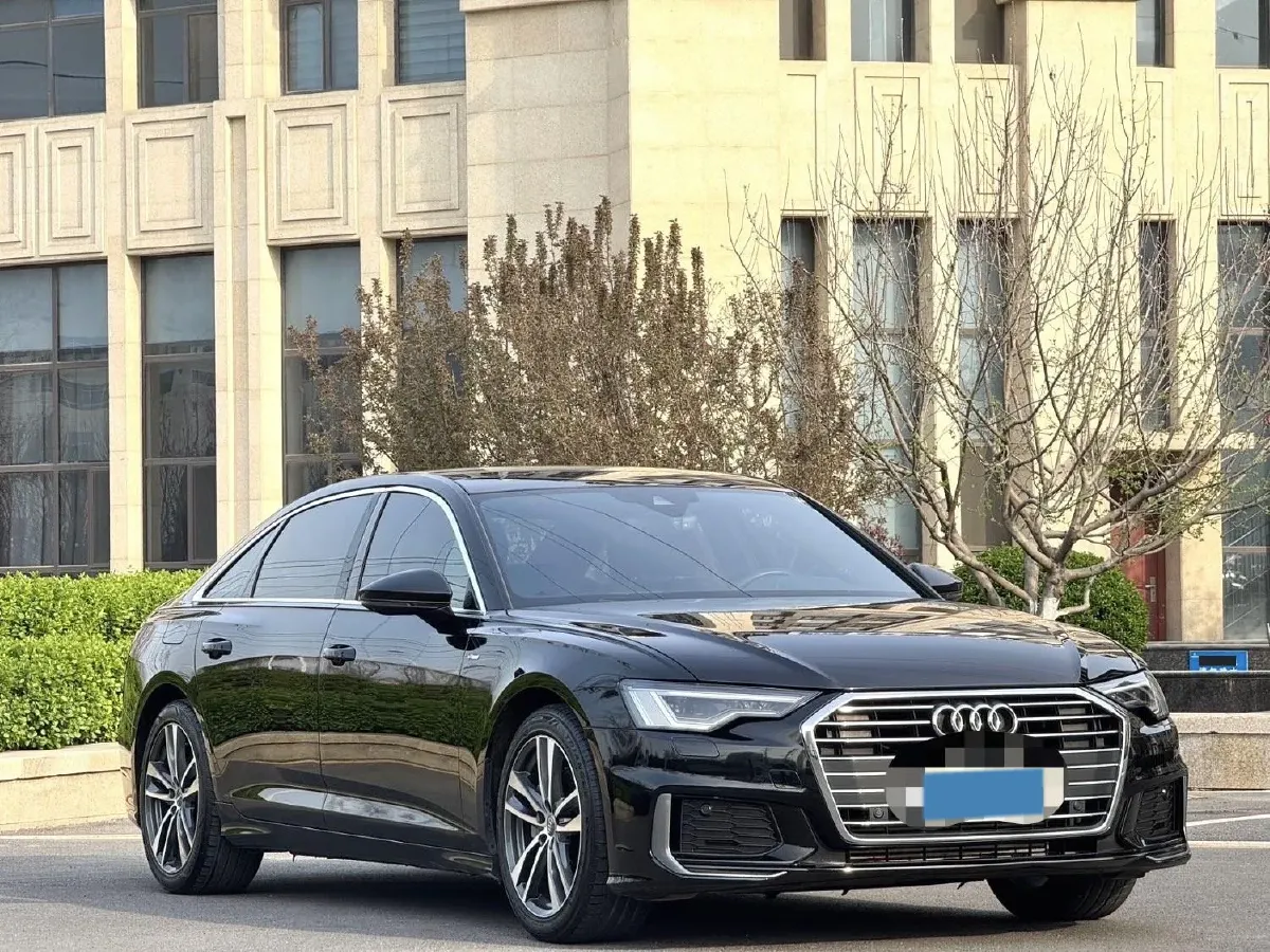 2020 Audi A6L 2.0T 190HP L4 7DCT,autocango,china used car exporter,china ev exporter,chinese used car exporter,chinese used ev exporter