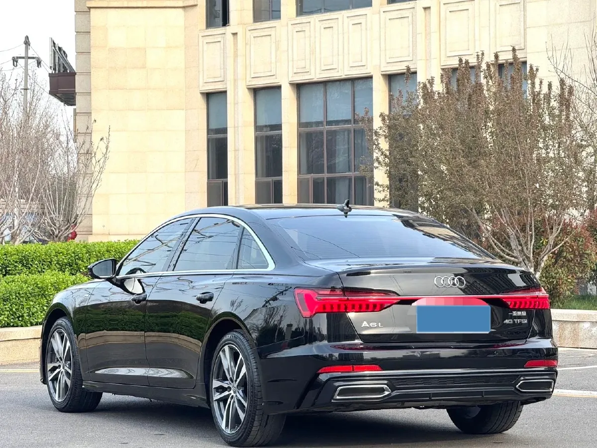 2020 Audi A6L 2.0T 190HP L4 7DCT,autocango,china used car exporter,china ev exporter,chinese used car exporter,chinese used ev exporter