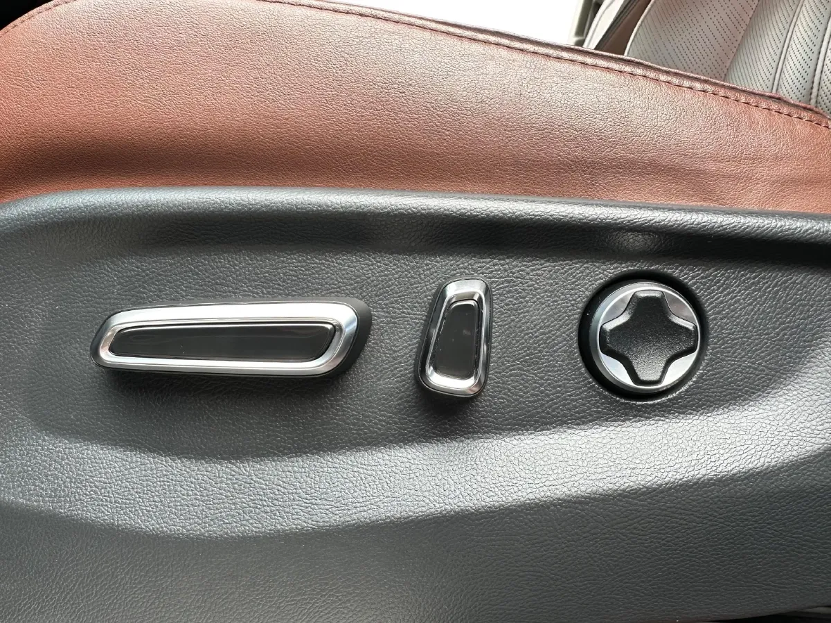 2020 Honda Avancier 2.0T 272HP L4 9AT,autocango,china used car exporter,china ev exporter,chinese used car exporter,chinese used ev exporter