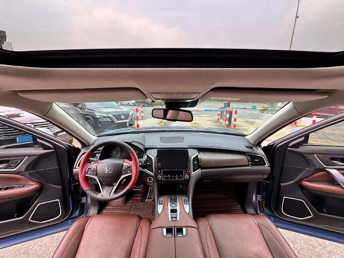 2020 Honda Avancier 2.0T 272HP L4 9AT,autocango,china used car exporter,china ev exporter,chinese used car exporter,chinese used ev exporter