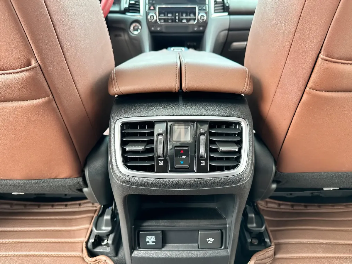 2020 Honda Avancier 2.0T 272HP L4 9AT,autocango,china used car exporter,china ev exporter,chinese used car exporter,chinese used ev exporter