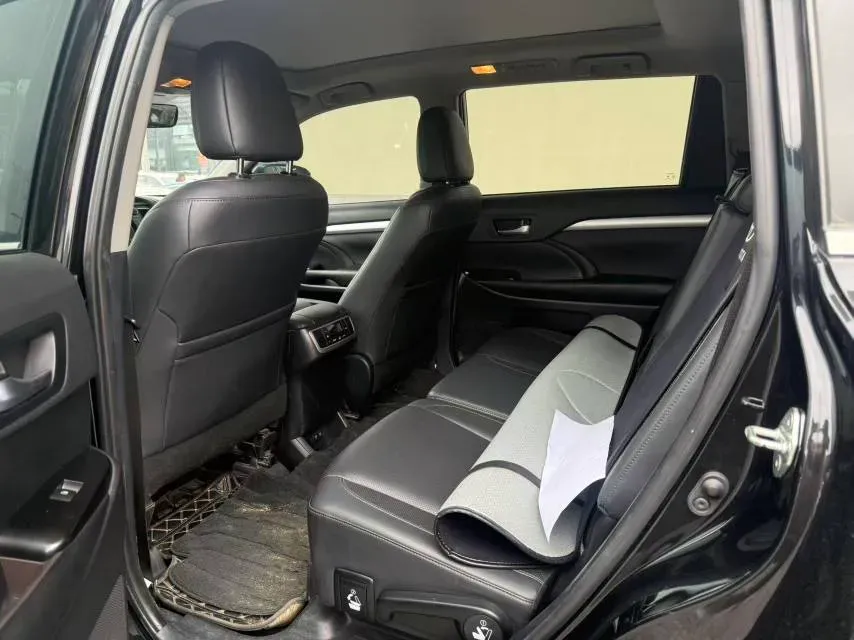 2019 Mazda CX-8 2.5L 192HP L4 6AT,autocango,china used car exporter,china ev exporter,chinese used car exporter,chinese used ev exporter