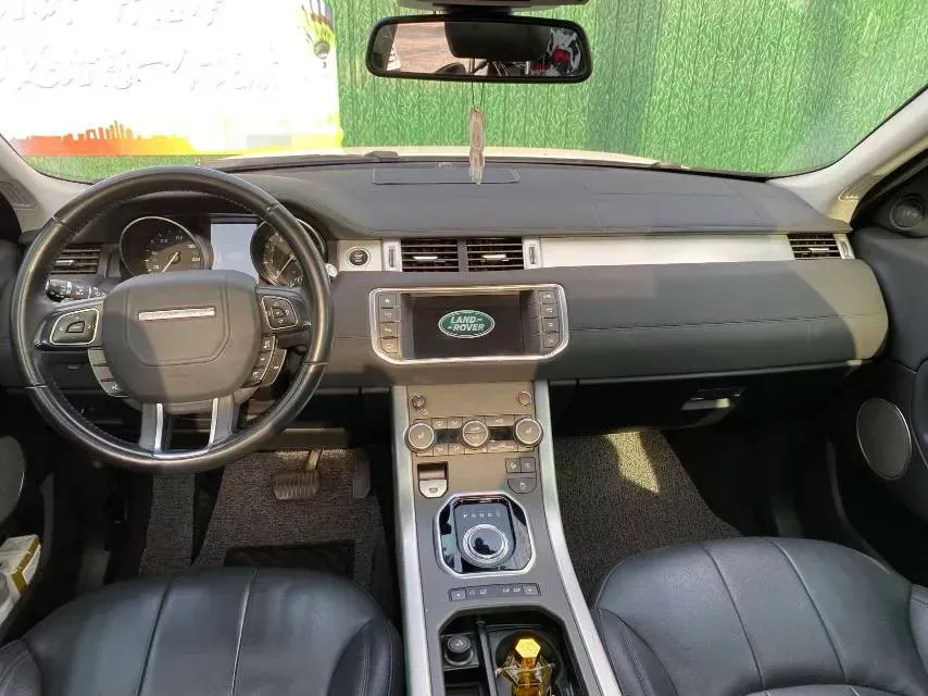 2018 Land Rover Range Rover Evoque 2.0T 241HP L4 9AT,autocango,china used car exporter,china ev exporter,chinese used car exporter,chinese used ev exporter