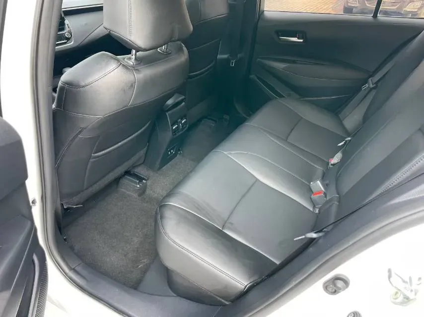 2023 Toyota Corolla 1.8L 98HP L4 E-CVT Hybrid,autocango,china used car exporter,china ev exporter,chinese used car exporter,chinese used ev exporter